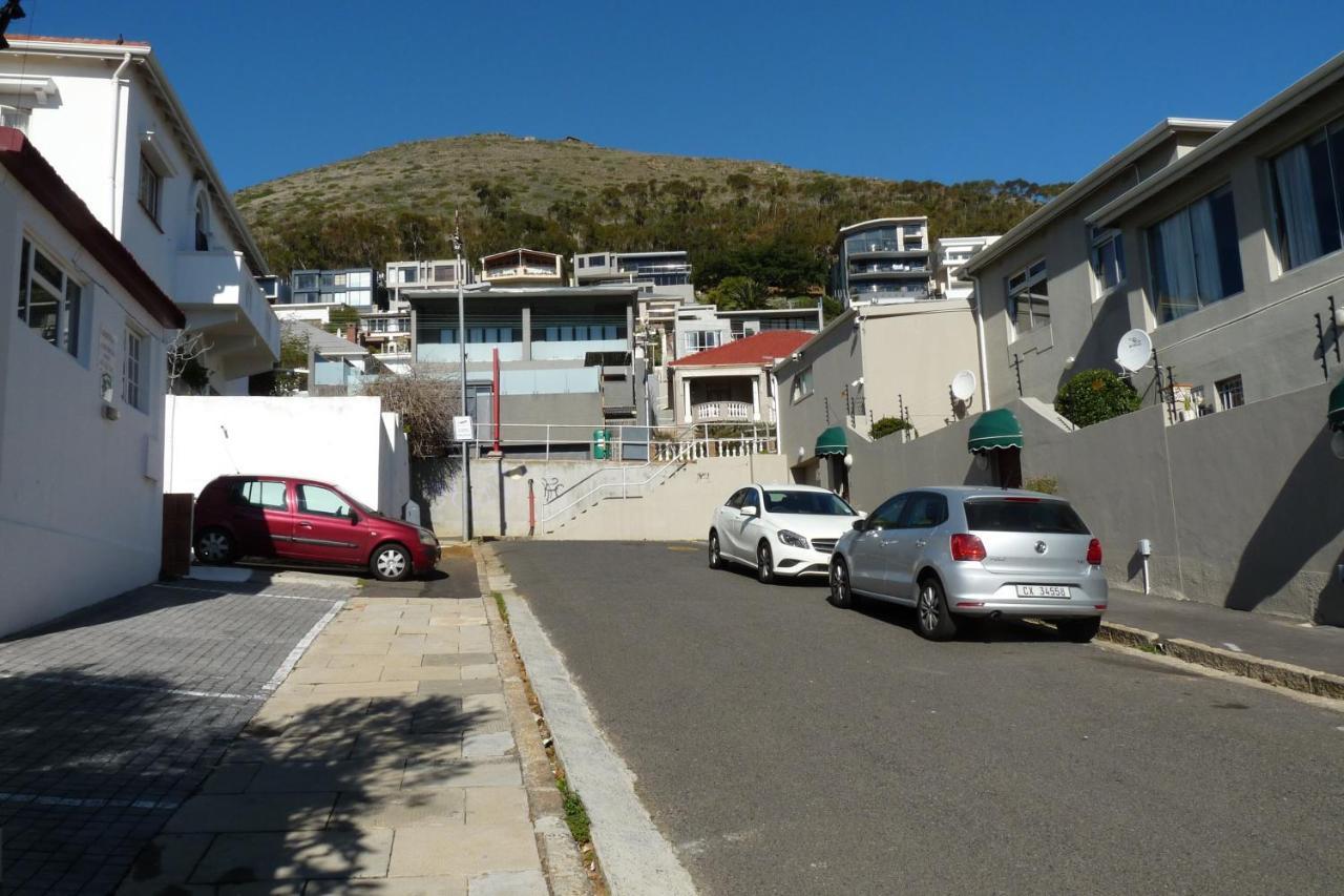 Bramber Court Art-Deco Self-Catering Apartments Cidade Do Cabo Exterior foto