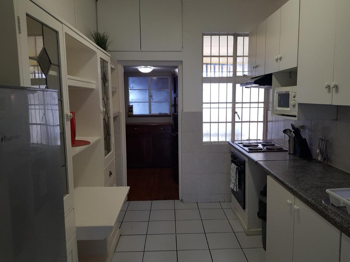 Bramber Court Art-Deco Self-Catering Apartments Cidade Do Cabo Exterior foto